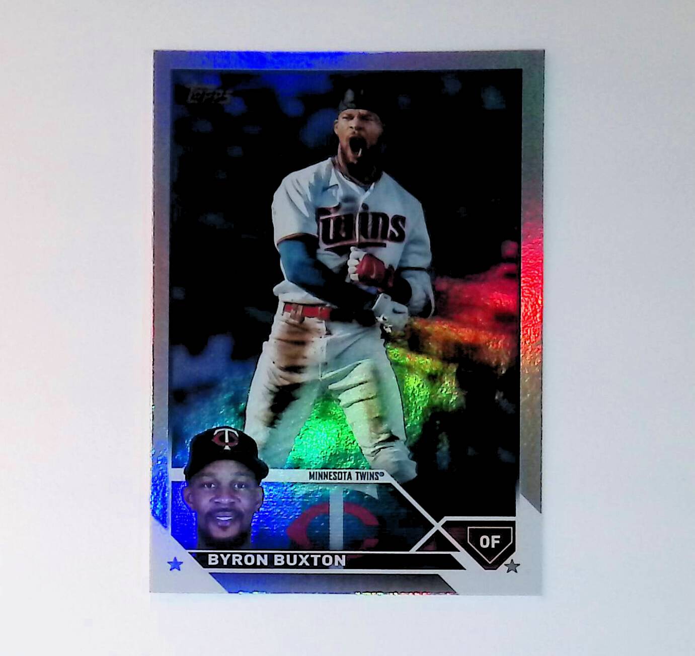 Byron Buxton 2023 Topps Rainbow Foil #25 - LoCo Collectables