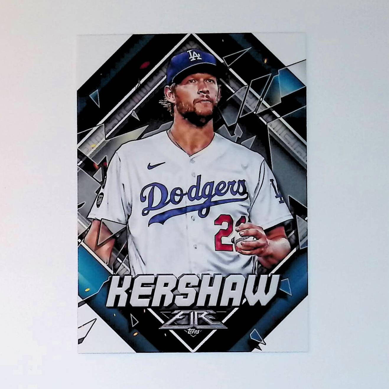 Clayton Kershaw 2022 Topps Fire #50 - LoCo Collectables