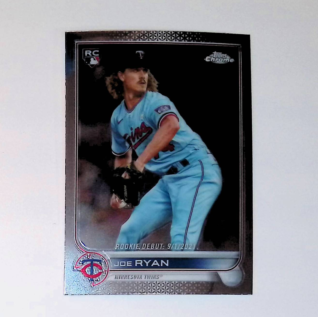 Joe Ryan 2022 Topps Chrome Update #USC94 (Rookie Card) - LoCo Collectables