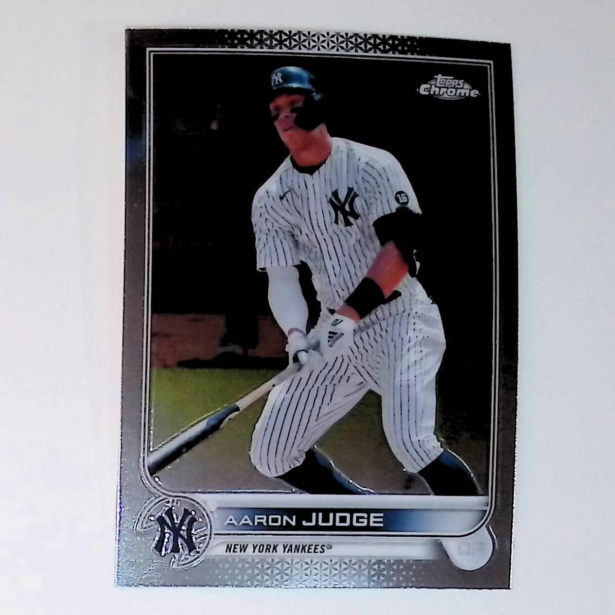 Aaron Judge 2022 Topps Chrome #99 - LoCo Collectables