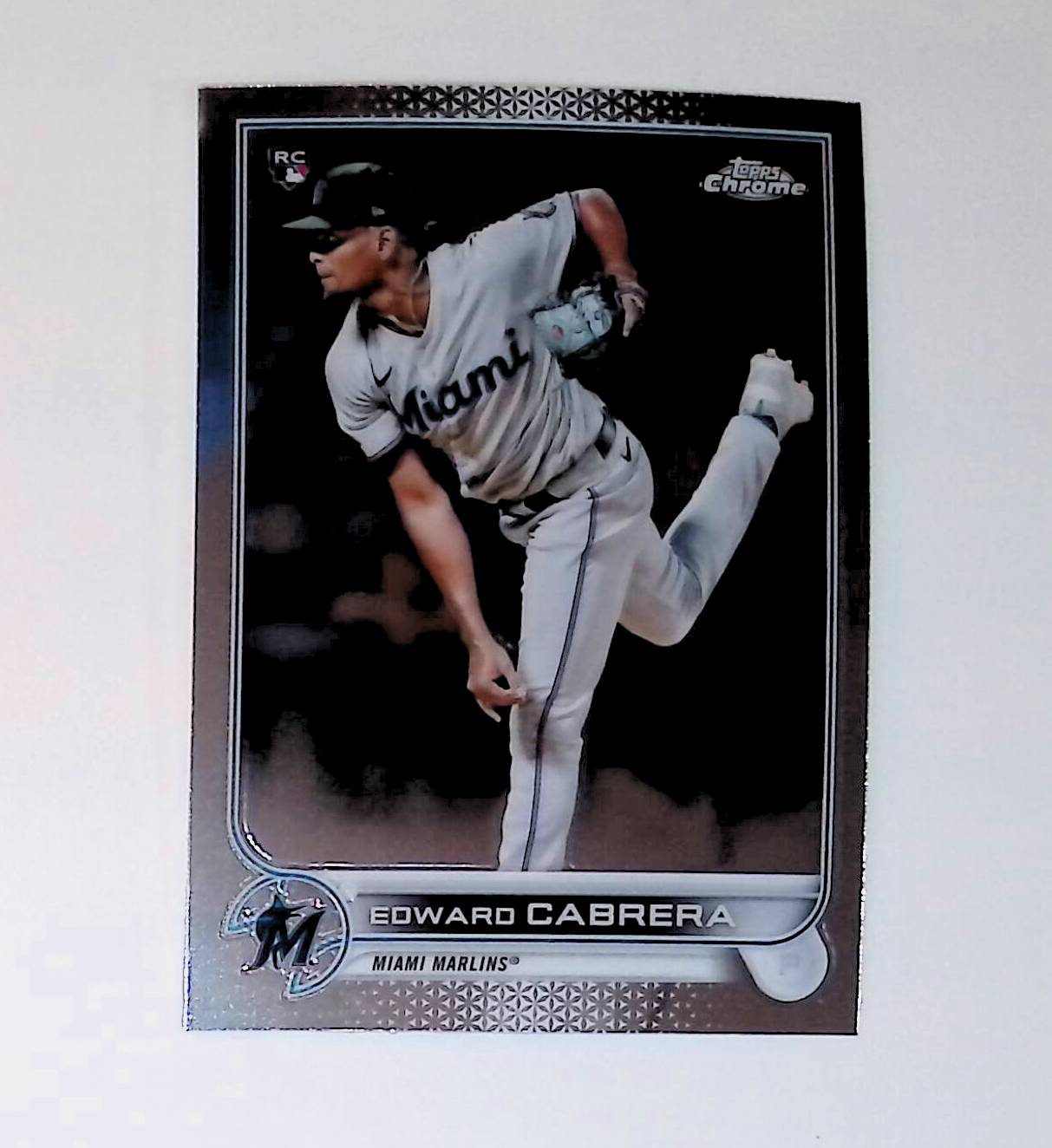 Edward Cabrera 2022 Topps Chrome #64 (Rookie Card) - LoCo Collectables