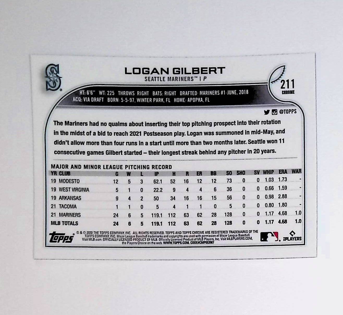 Logan Gilbert 2022 Topps Chrome #211 - LoCo Collectables