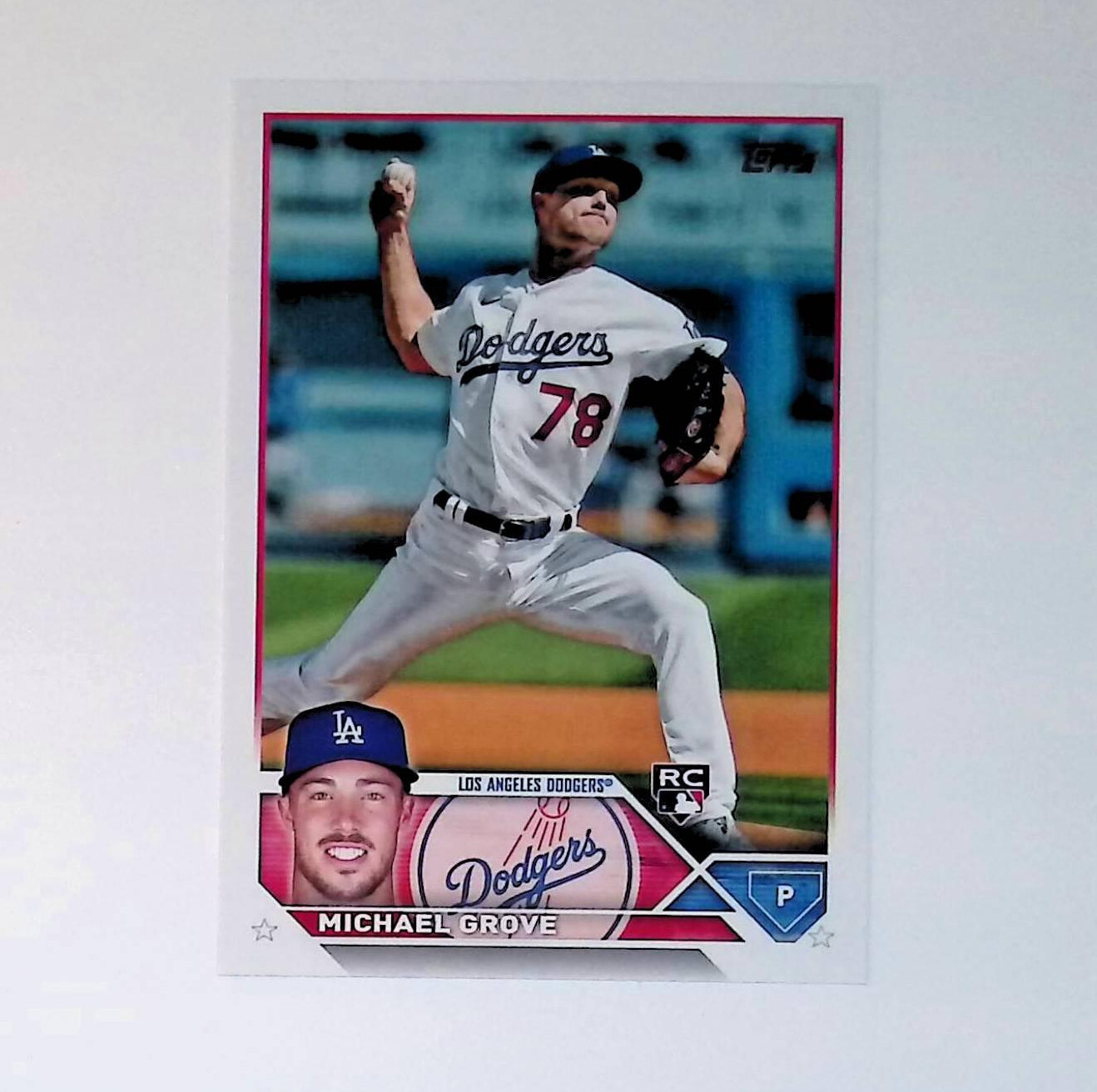 2023 Topps #15 Michael Grove Rookie - LoCo Collectables