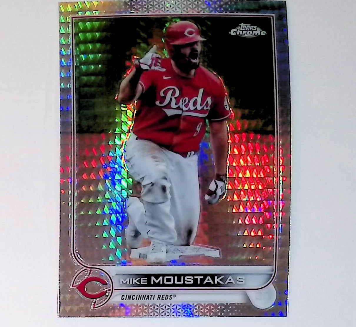 2022 Topps Chrome Prism Refractor #56 Mike Moustakas - LoCo Collectables