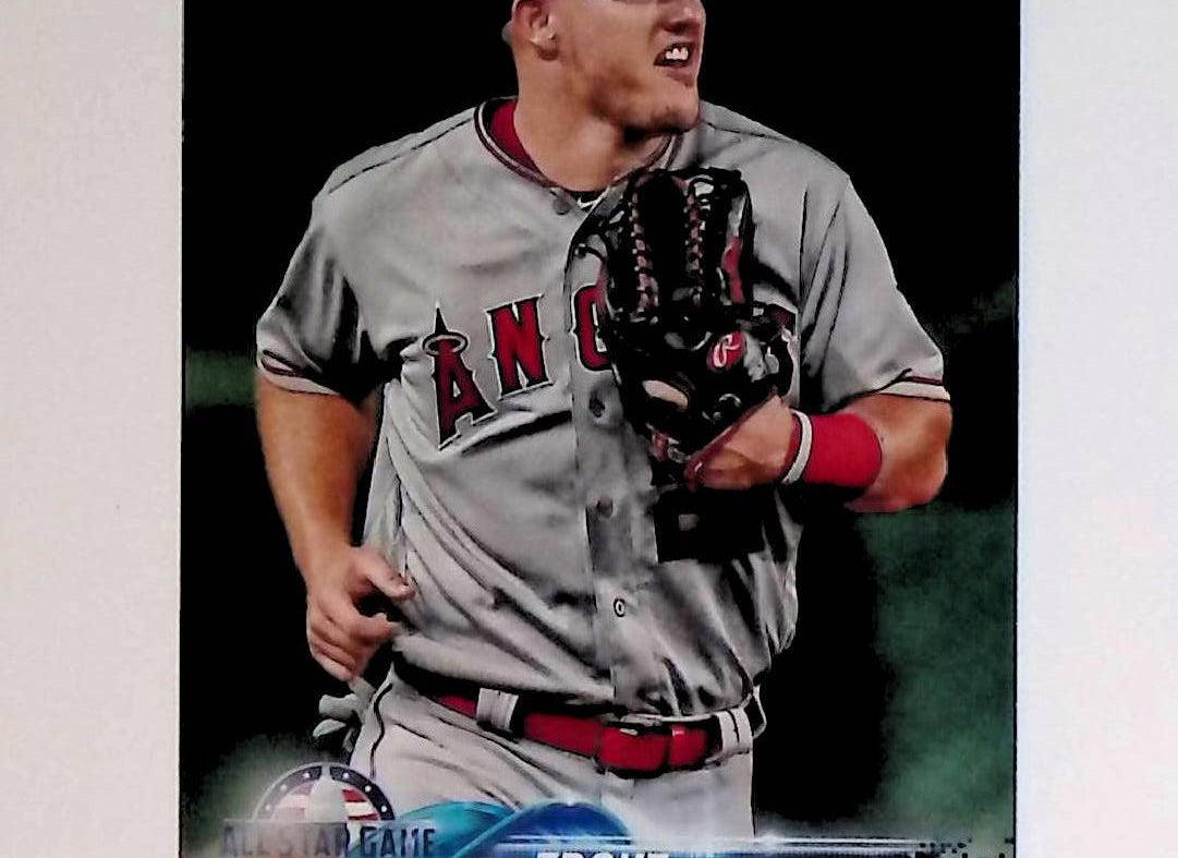 2018 Topps Update #US176 Mike Trout - LoCo Collectables