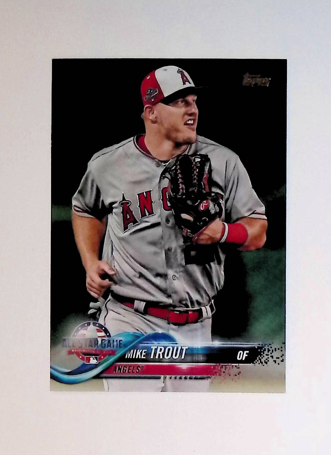 Mike Trout 2018 Topps Update #US176 - LoCo Collectables