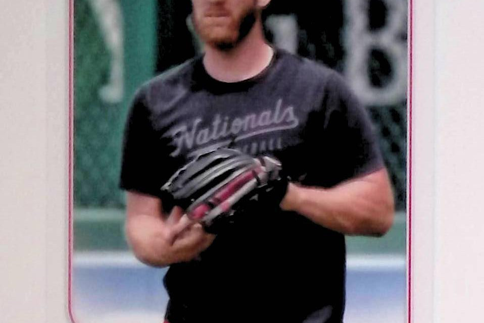 2022 Topps #492 Stephen Strasburg Photo Variation Short Print - LoCo Collectables