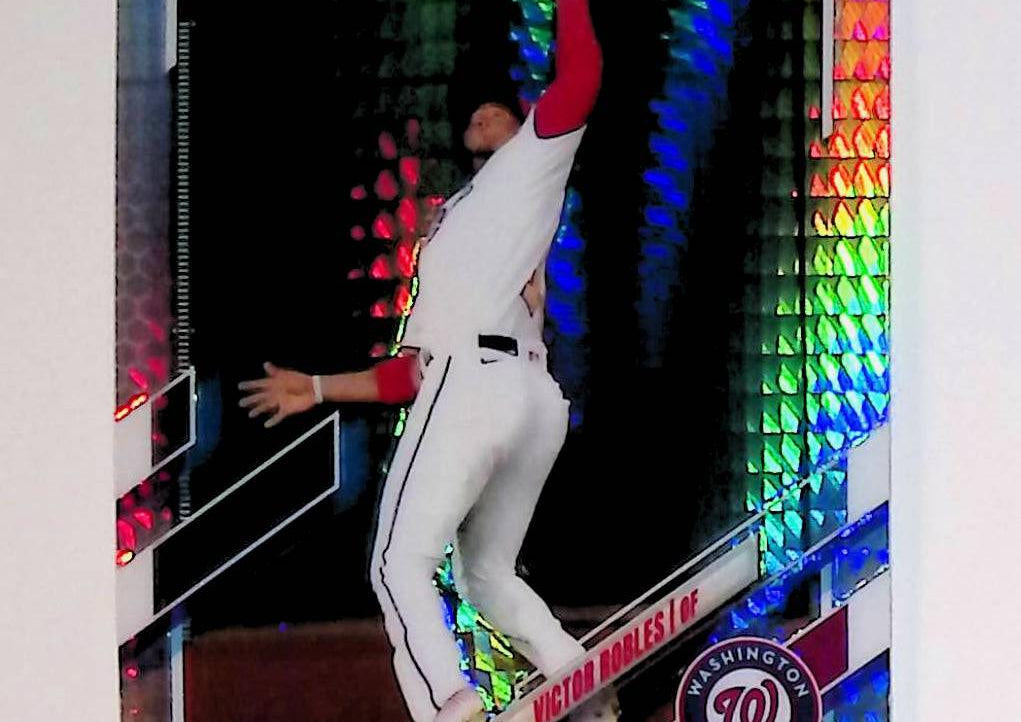 2021 Topps Chrome #219 Victor Robles Prism Refractor - LoCo Collectables
