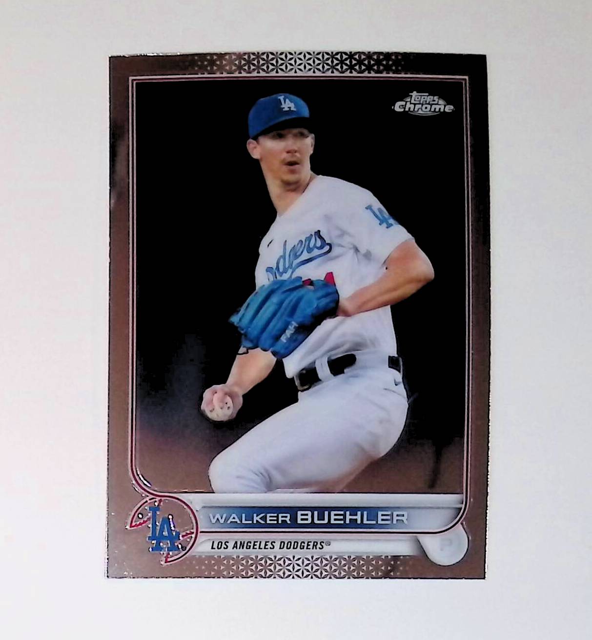 Walker Buehler 2022 Topps Chrome #123 - LoCo Collectables