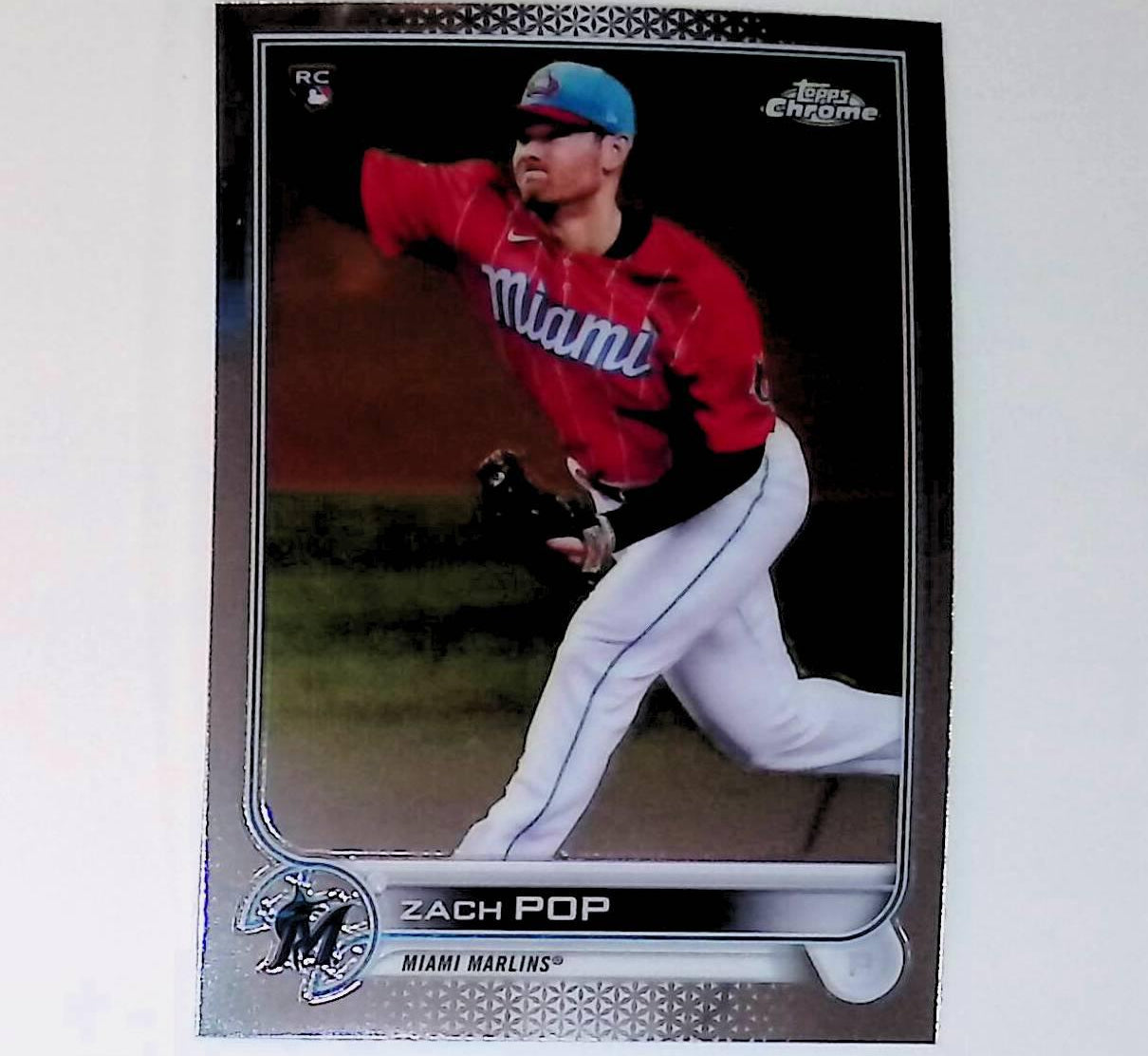 2022 Topps Chrome #41 Zach Pop Rookie - LoCo Collectables