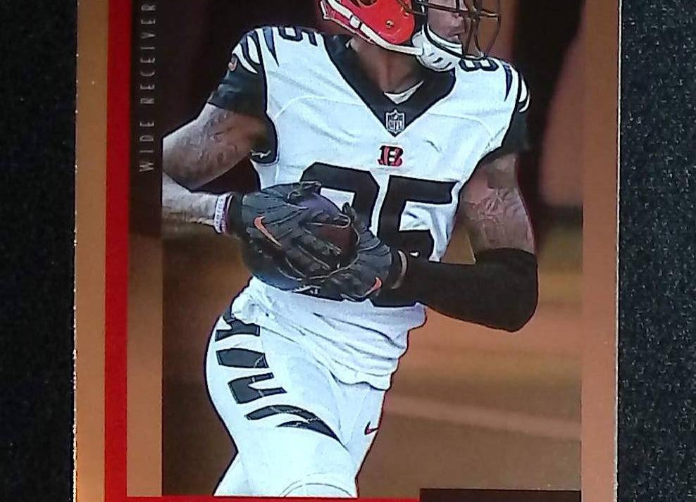 2020 Panini Chronicles Score #450 Tee Higgins Rookie - LoCo Collectables